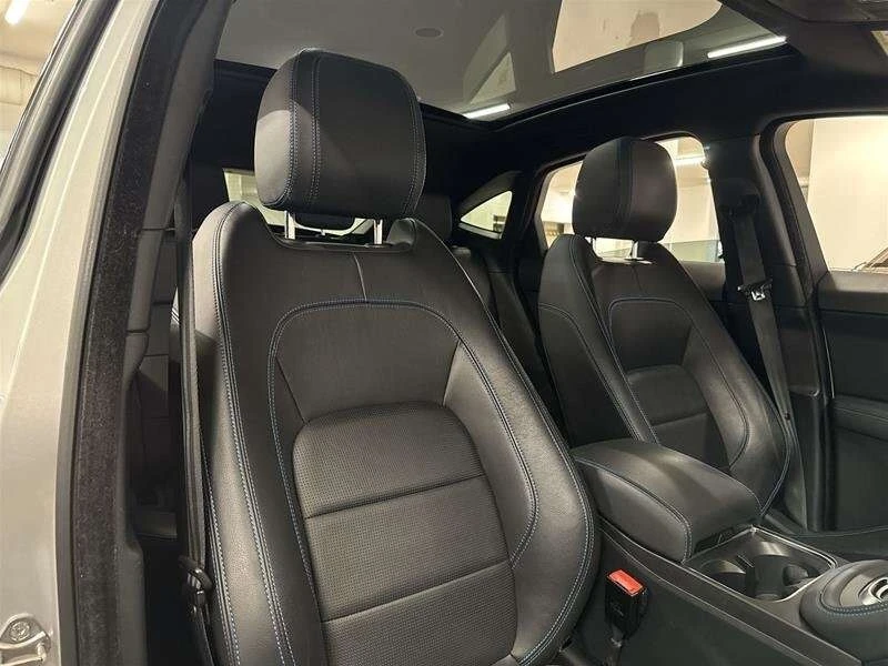 Jaguar E-pace * R Dynamic SE * CARFAX * ЦЕНА ДО БГ, снимка 17 - Автомобили и джипове - 53248393