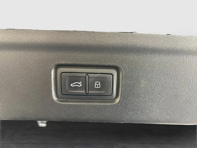 Audi A6 E-TRON QUATTRO S-LINE MATRIX 360-CAMERA, снимка 16 - Автомобили и джипове - 56614277