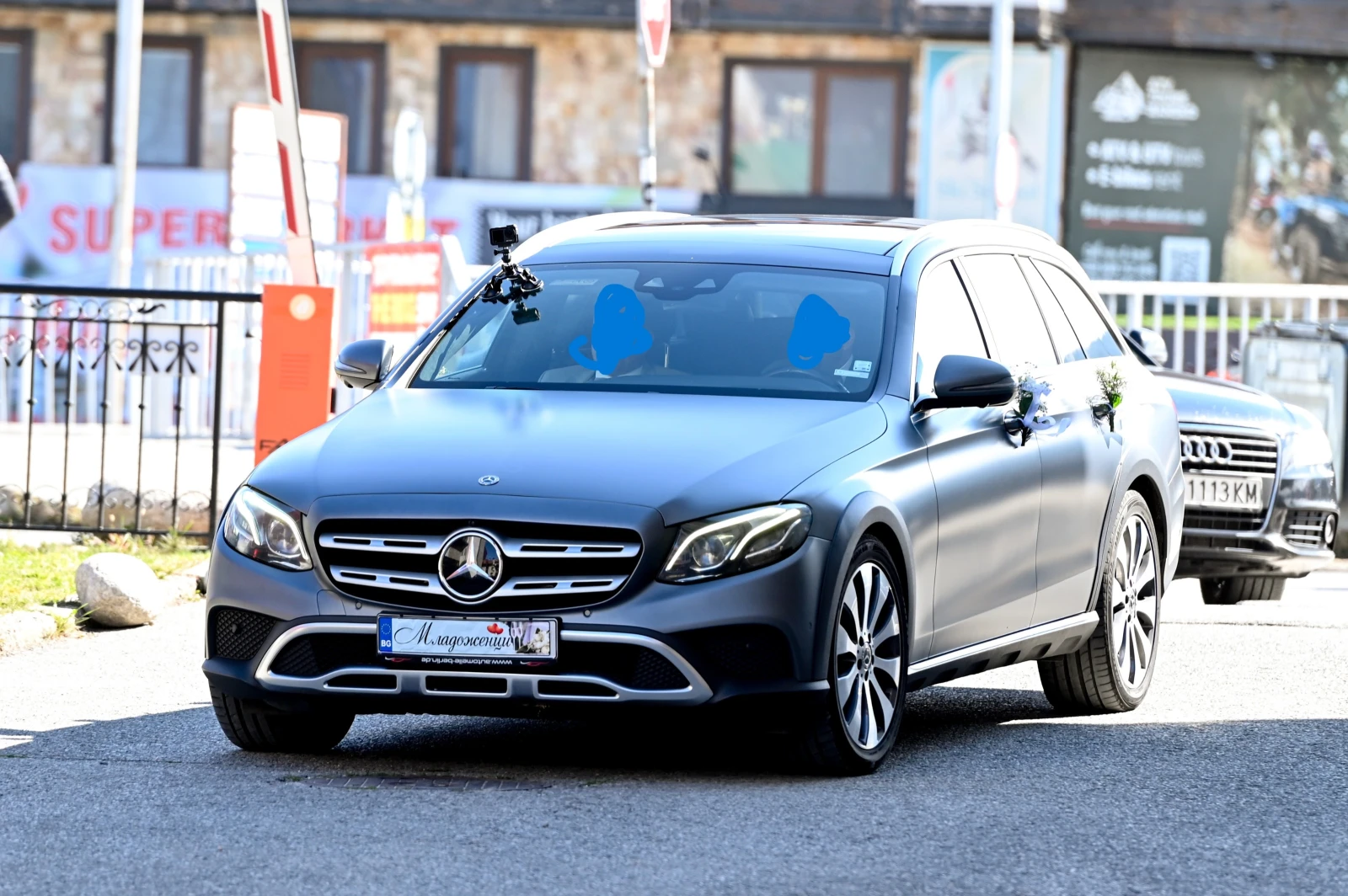 Mercedes-Benz E 220 D 4Matic All Terrain, снимка 1