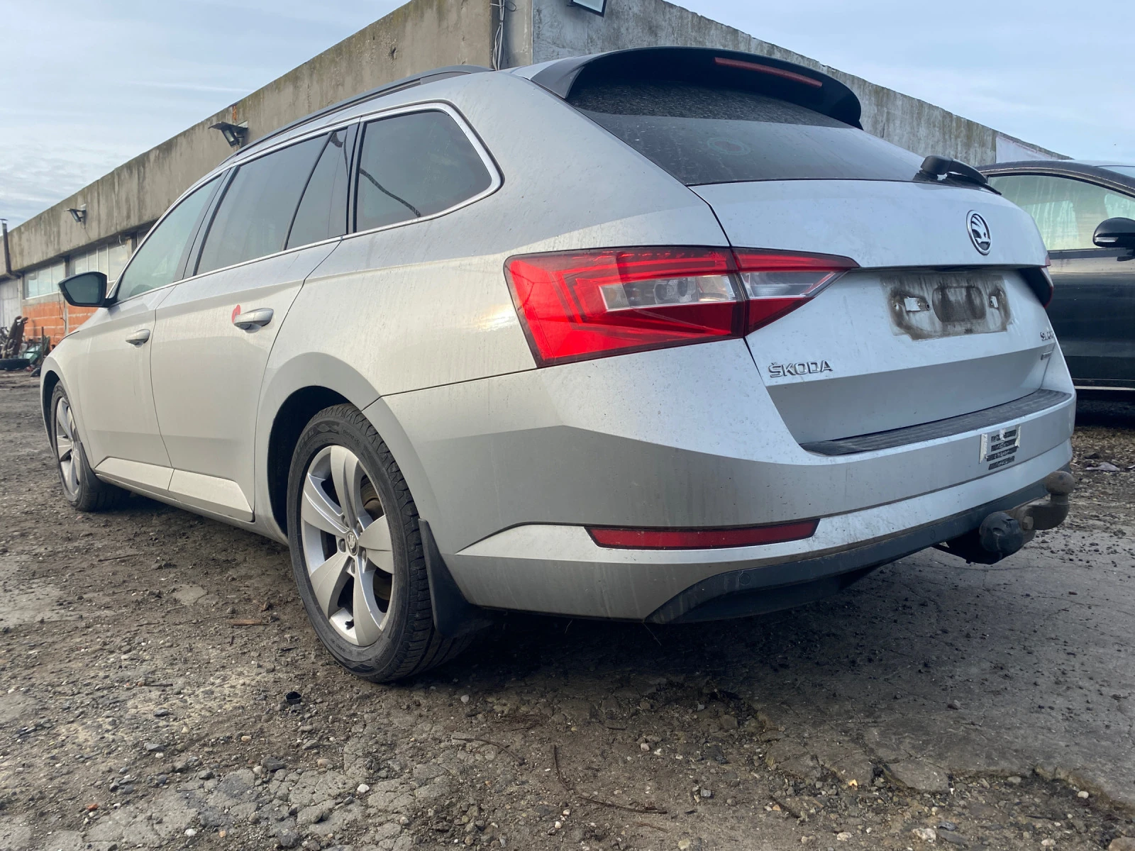 Skoda Superb 1.6tdi - изображение 5