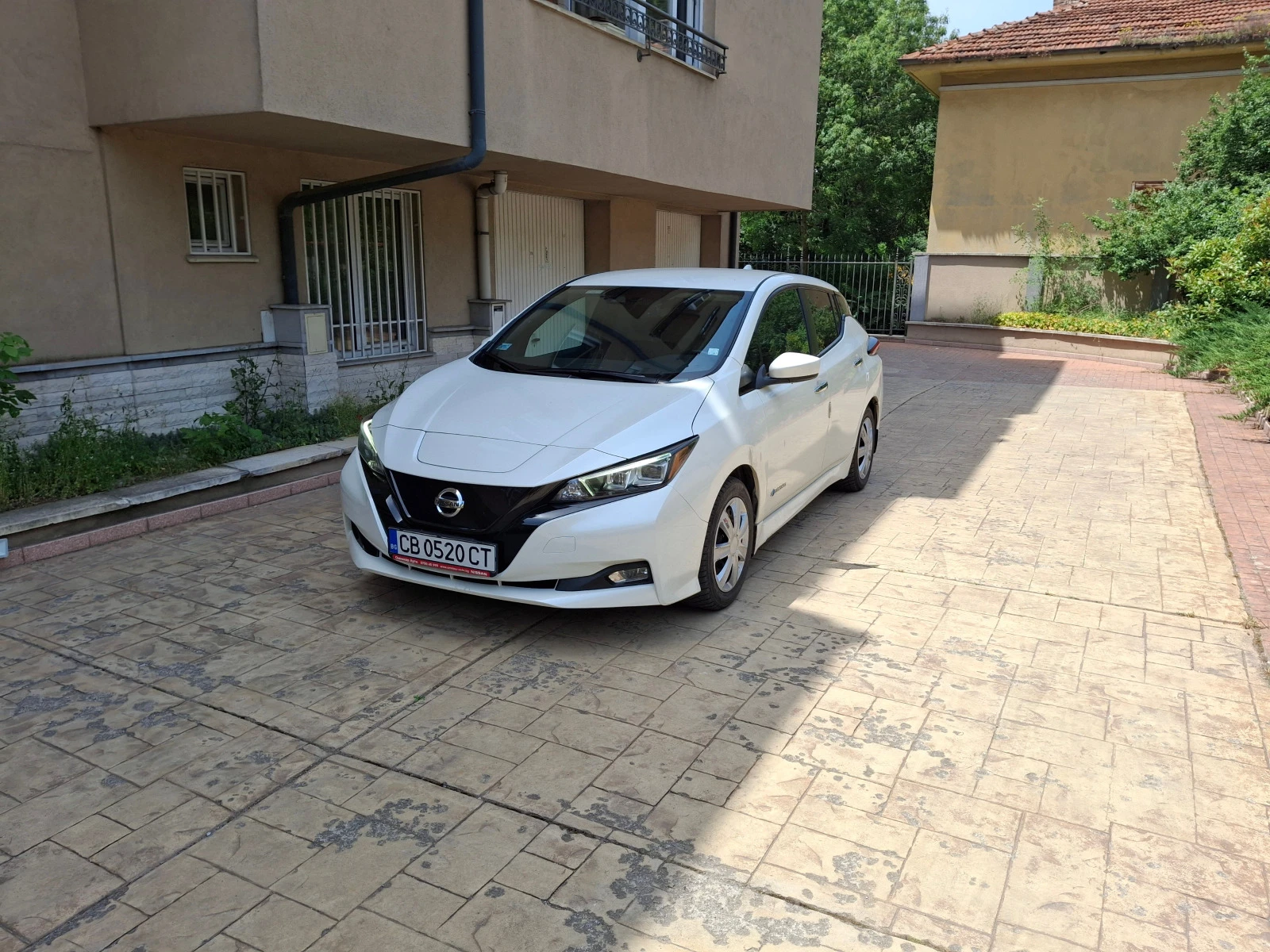 Nissan Leaf  SV - изображение 5