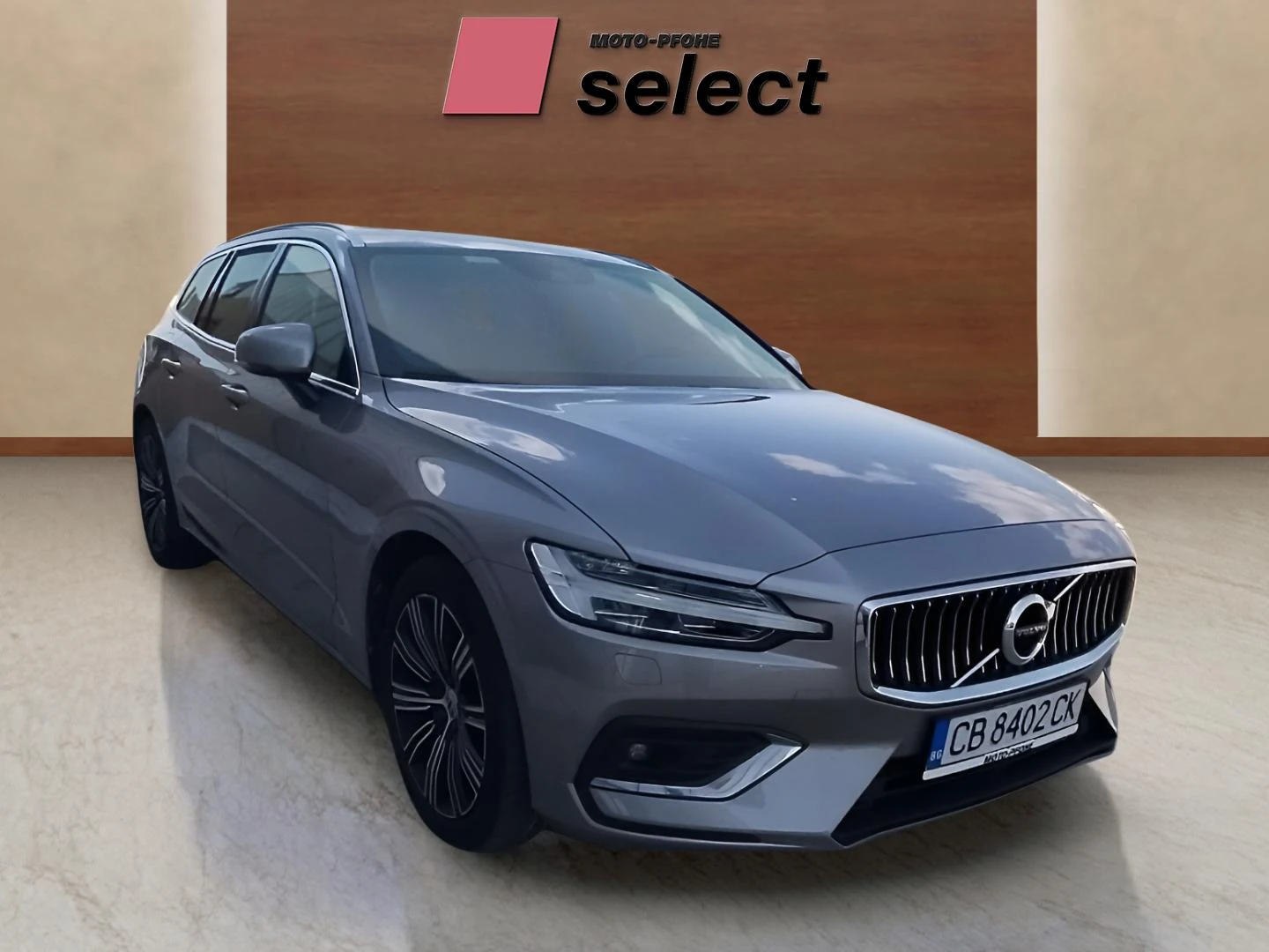 Volvo V60 2.0 D4 - изображение 3