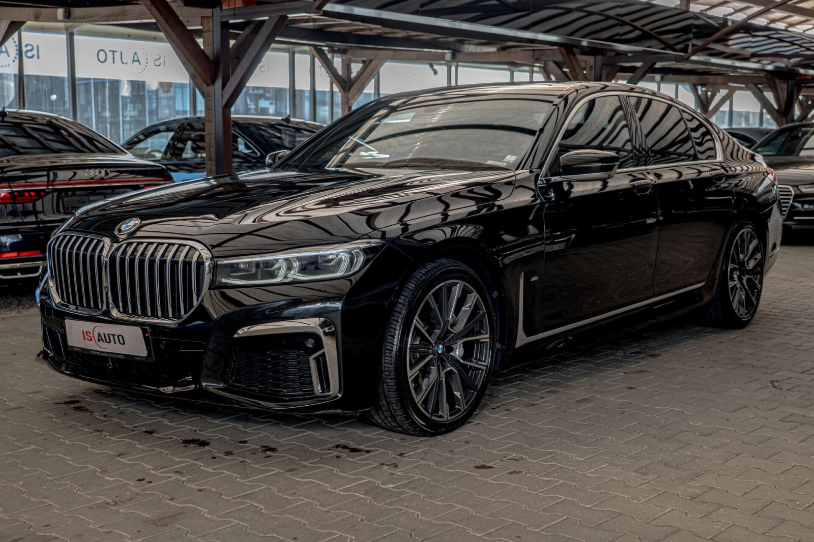BMW 730 M-Technik/Harman Kardon/HuD/Обдухване/Камера360 - изображение 2