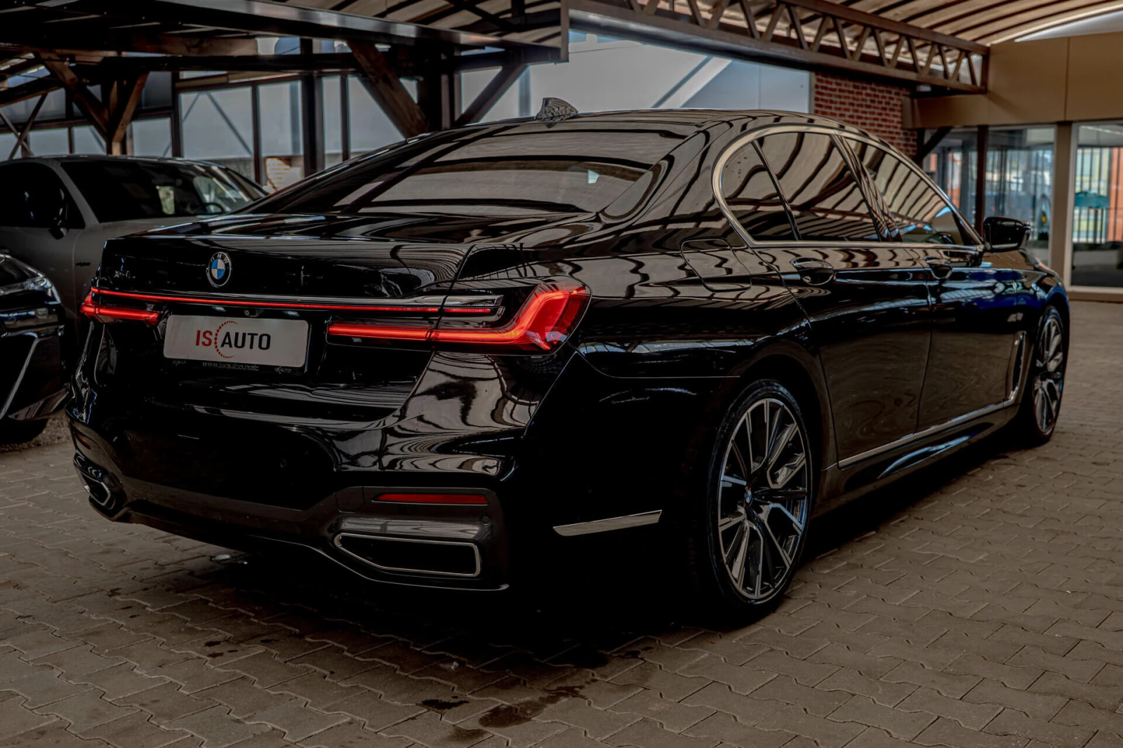 BMW 730 M-Technik/Harman Kardon/HuD/Обдухване/Камера360 - изображение 5