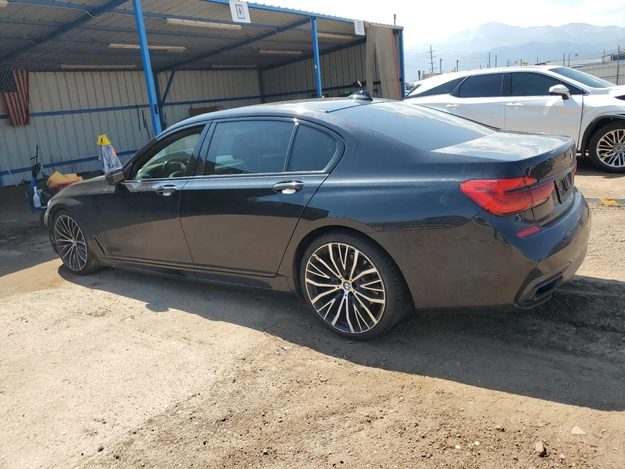 BMW 740 B58 RWD - изображение 2