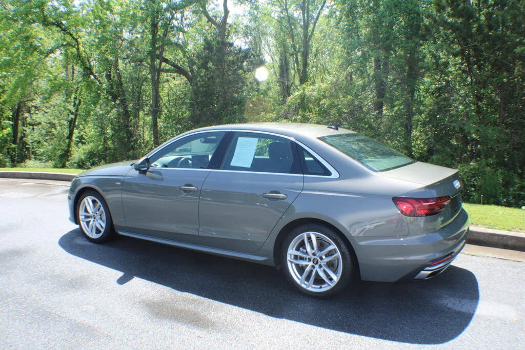 Audi A4 Premium+ S-Line* HeadUp* АвтоКредит* (ЦЕНА ДО БГ) - изображение 4