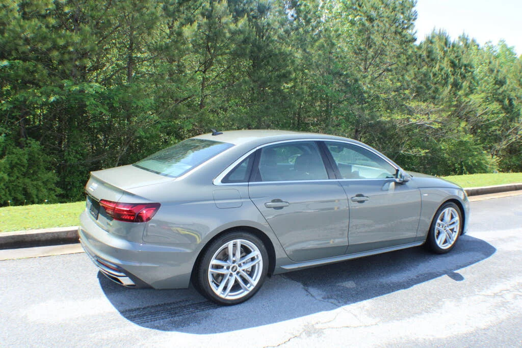 Audi A4 Premium+ S-Line* HeadUp* АвтоКредит* (ЦЕНА ДО БГ) - изображение 3