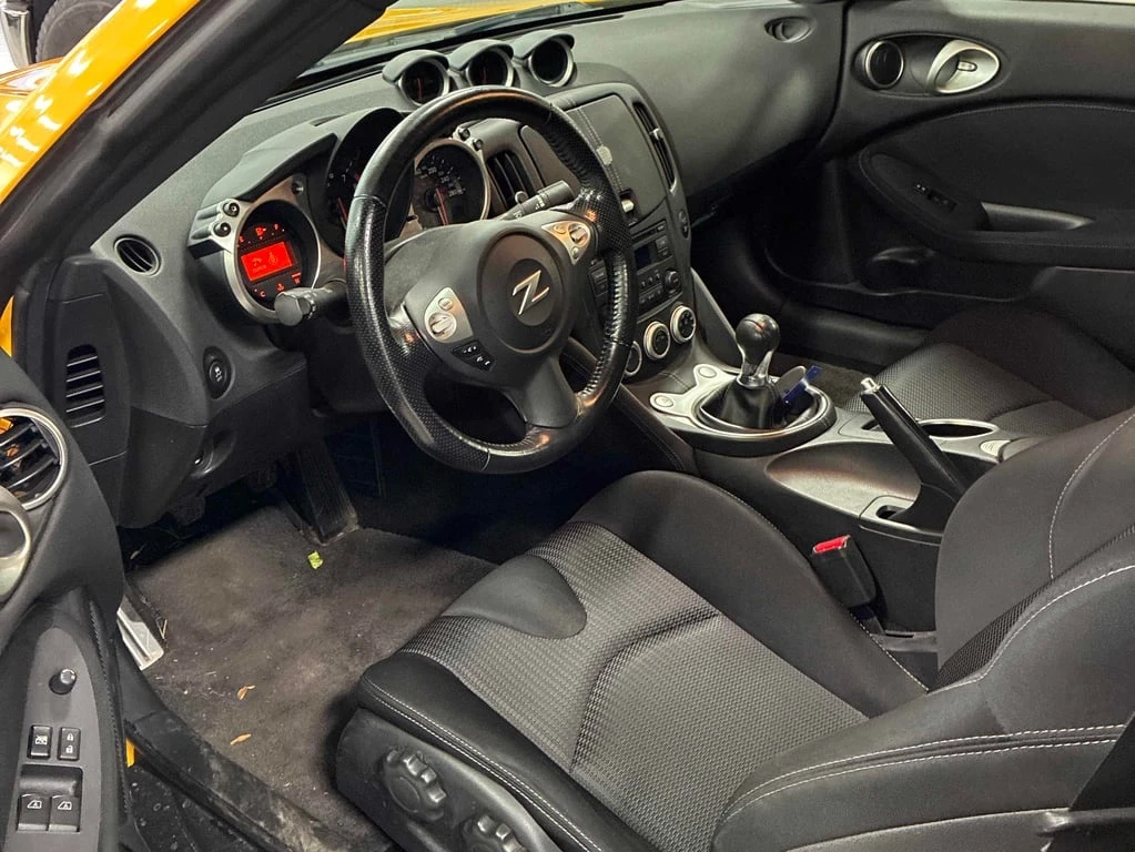 Nissan 370Z * Manual * CARFAX * ���� �� �� | Mobile.bg � ����������� 5