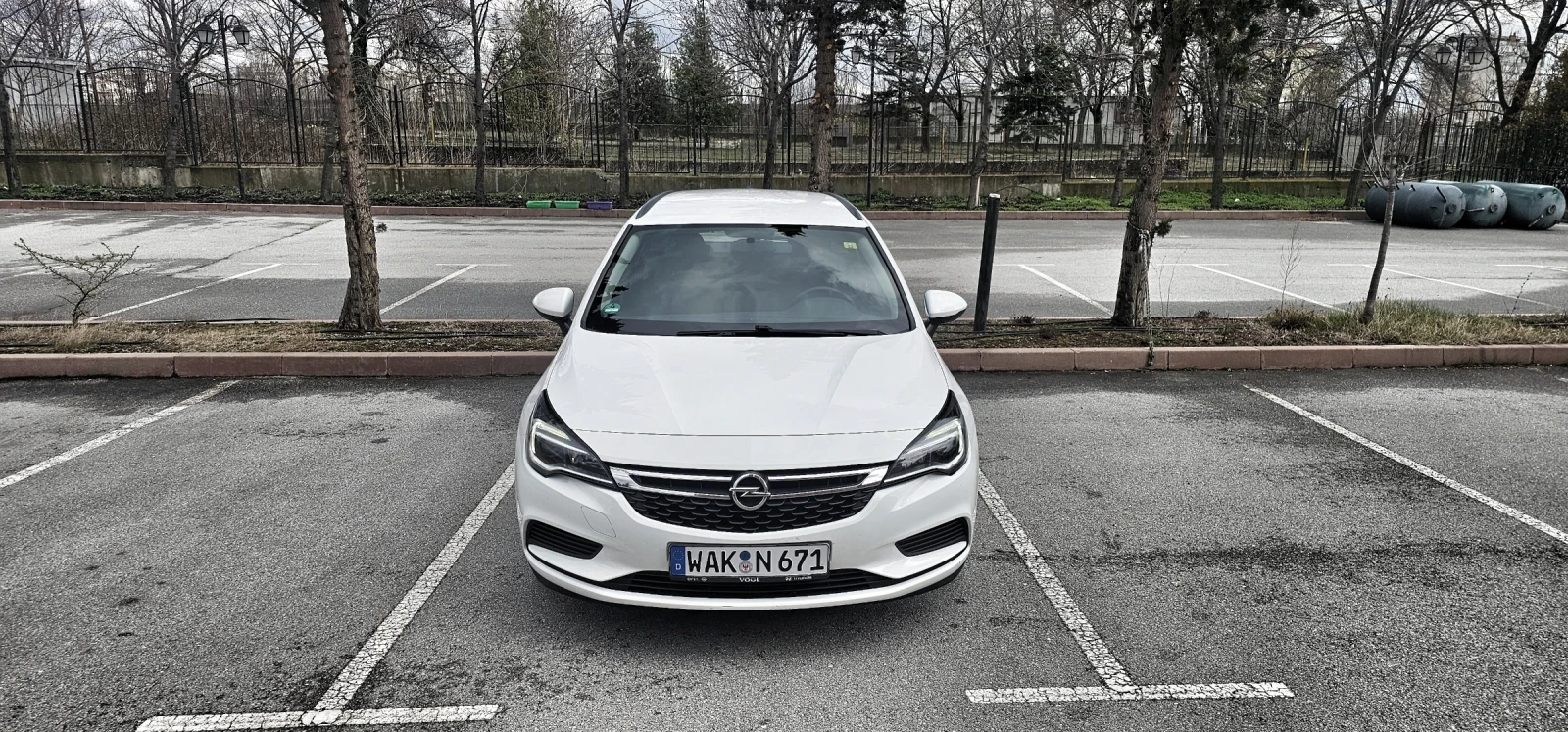 Opel Astra Sports Tourer 1.6 136hp | Mobile.bg � ����������� 16