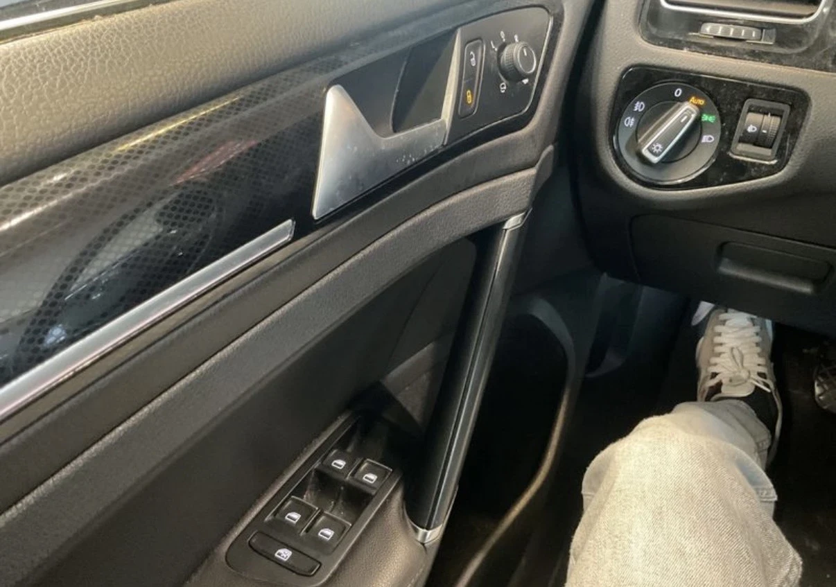 VW Golf R-LINE ОЧАКВАН ВНОС, снимка 14 - Автомобили и джипове - 54058421