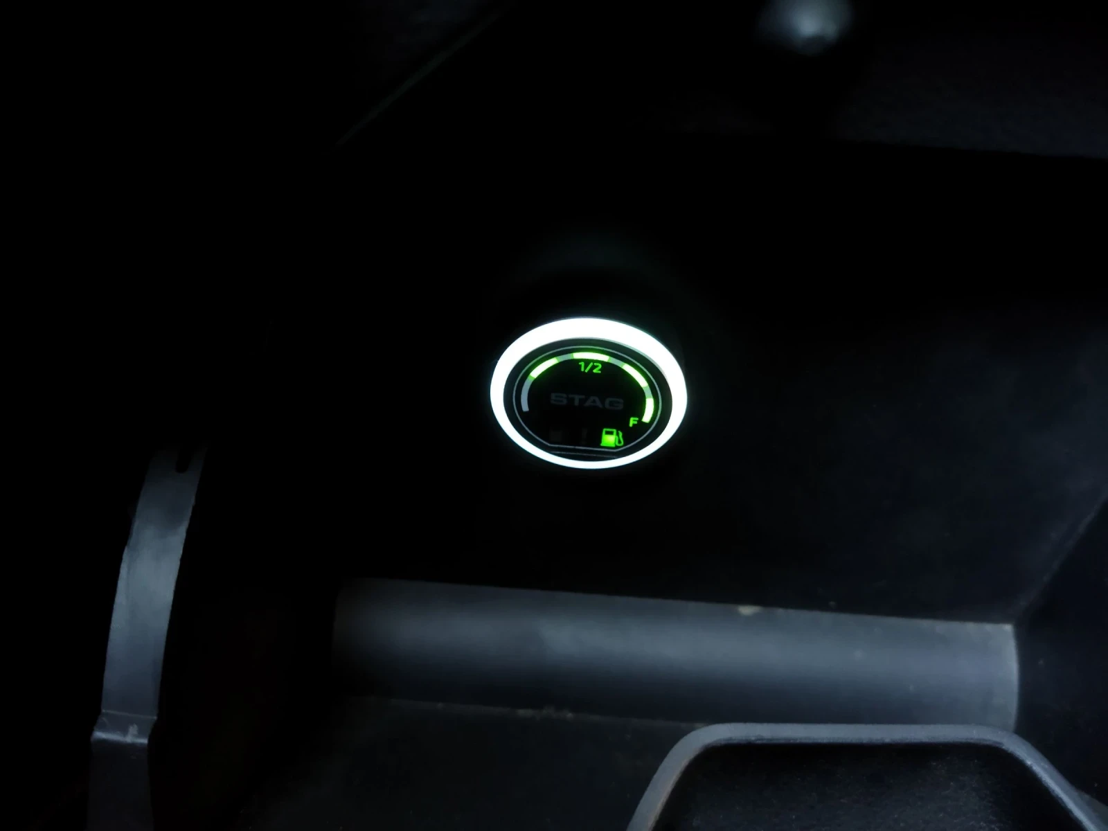 Seat Leon ST 1, 4 ACT/150/LPG EURO6, снимка 13 - Автомобили и джипове - 54065297