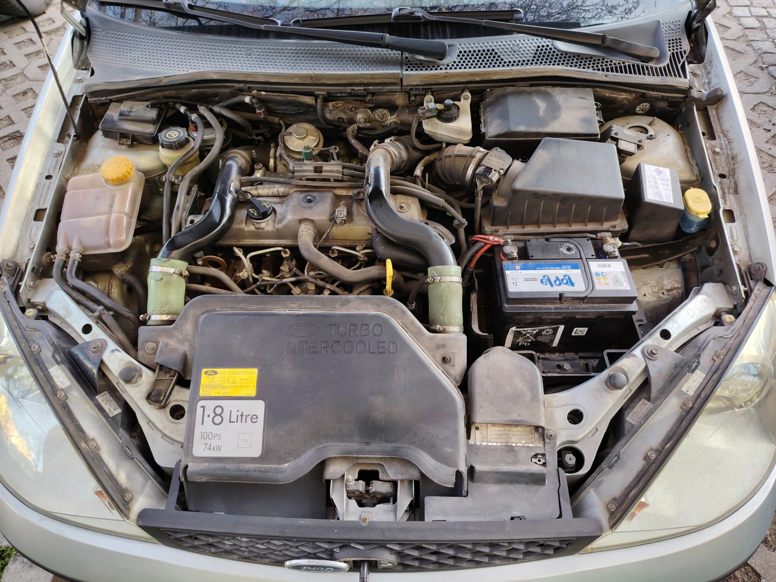 Ford Focus 1.8, снимка 5 - Автомобили и джипове - 54393511