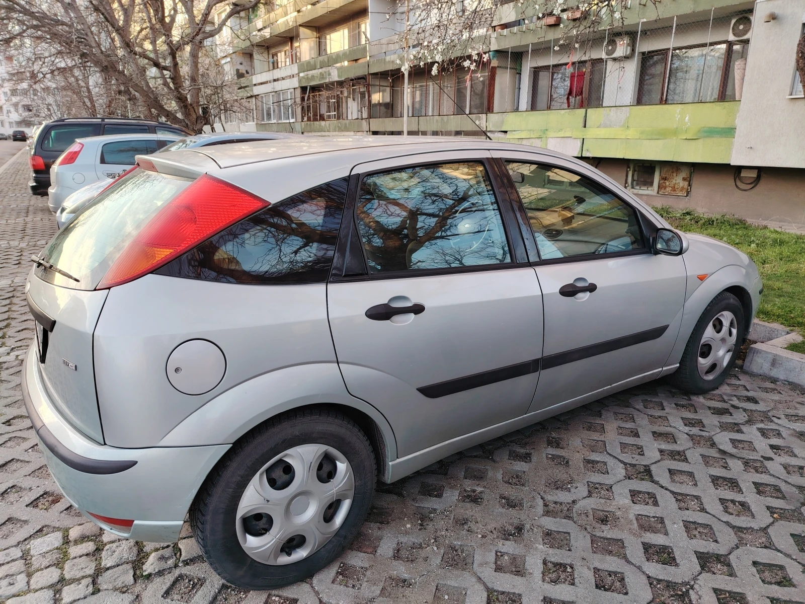 Ford Focus 1.8, снимка 3 - Автомобили и джипове - 54393511