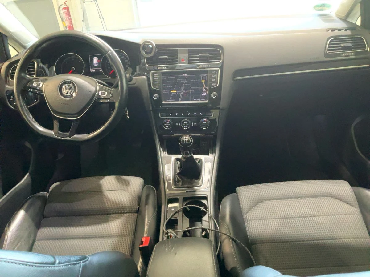 VW Golf 2.0TDI/HIGH LINE/ ОЧАКВАН ВНОС!!, снимка 5 - Автомобили и джипове - 54748513