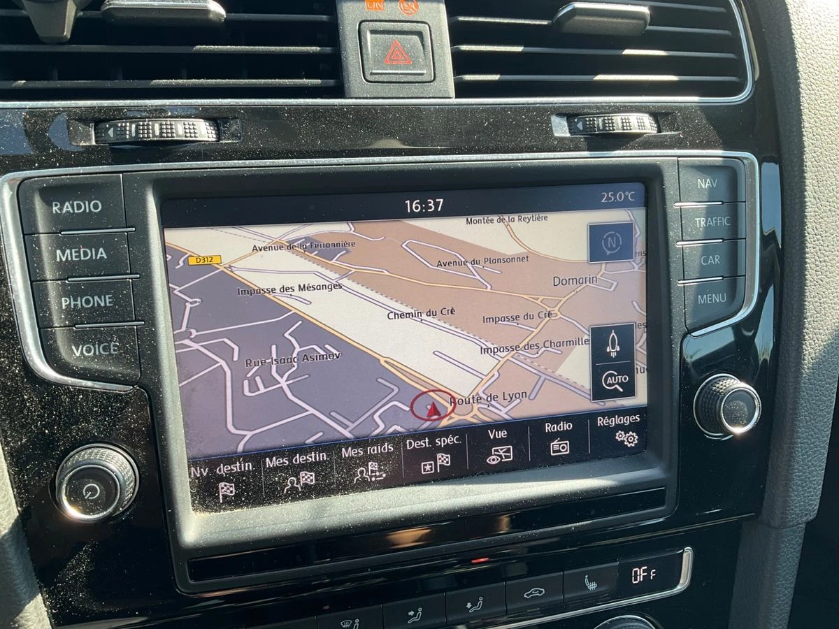 VW Golf 2.0TDI/HIGH LINE/ ОЧАКВАН ВНОС!!, снимка 7 - Автомобили и джипове - 54748513