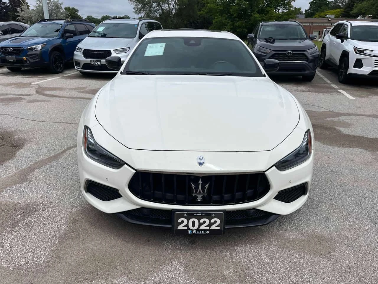 Maserati Ghibli Modena Q4| B&W| 360| PANO| CARFAX| , снимка 5 - Автомобили и джипове - 55058498