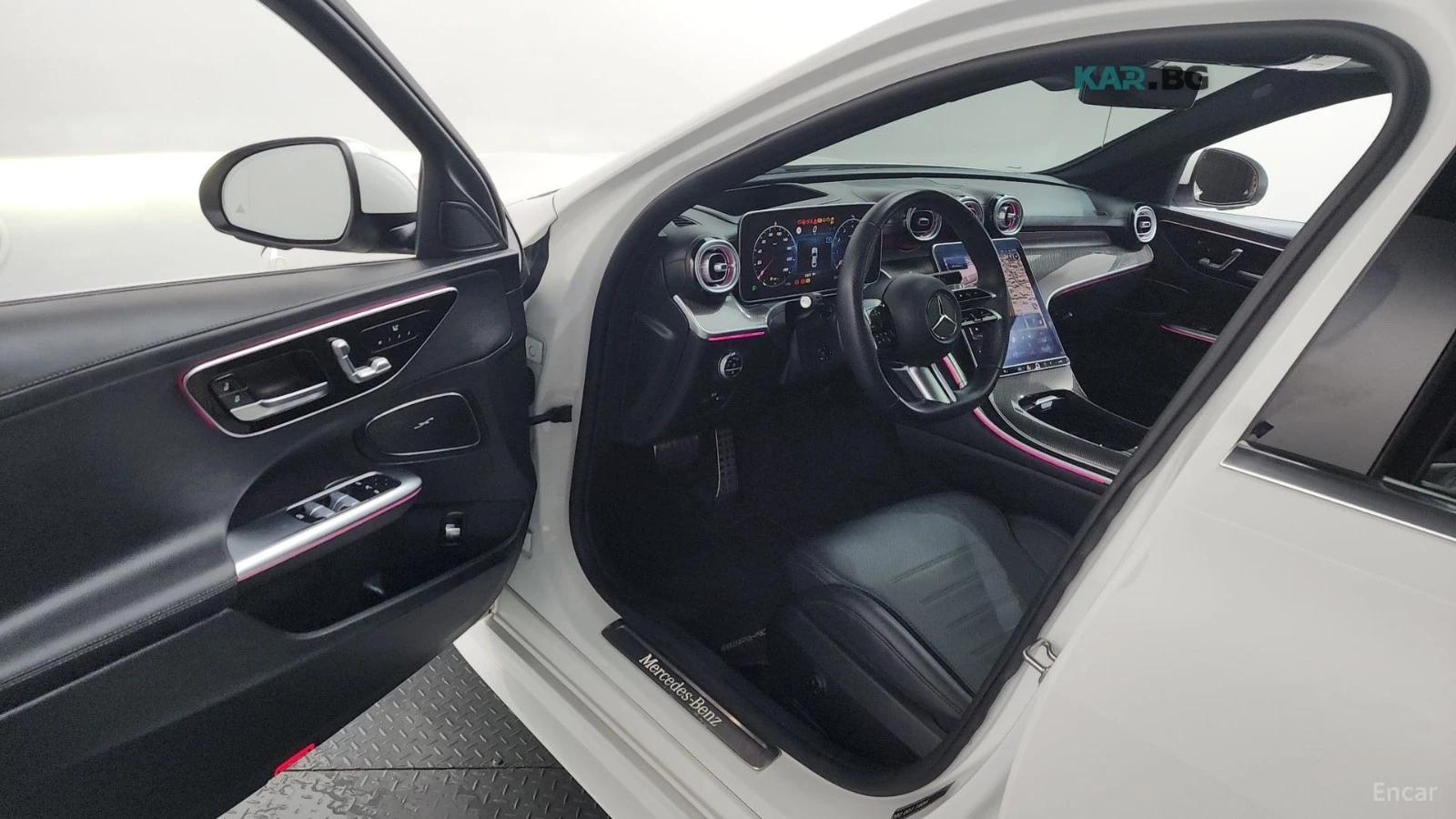 Mercedes-Benz C 300 4MATIC/AMG-LINE/DRIVE-ASSISTS/360CAMERA/SUNROOF, снимка 5 - Автомобили и джипове - 55292898