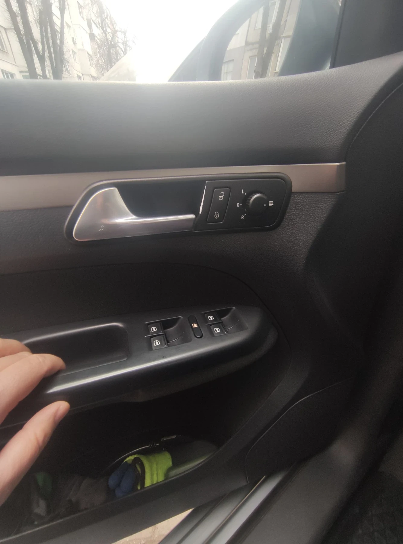 VW Touran, снимка 11 - Автомобили и джипове - 55595963