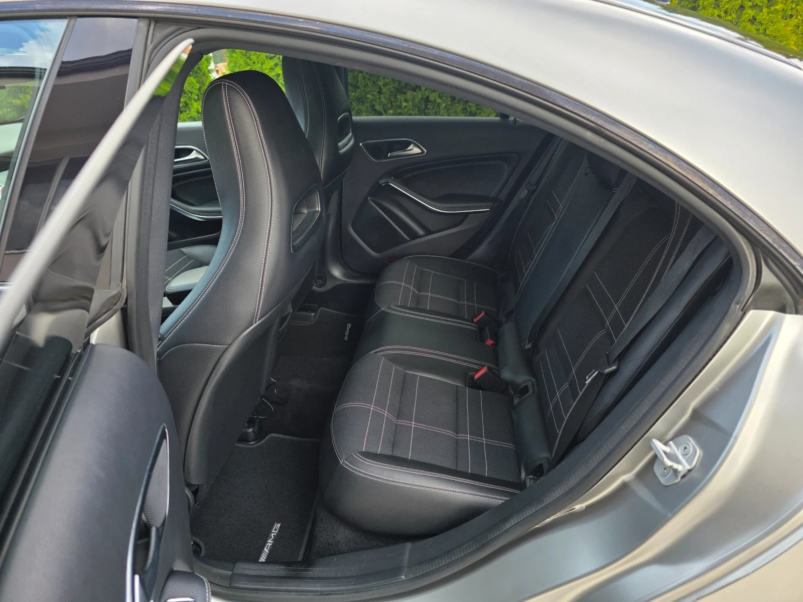 Mercedes-Benz CLA 180 1.6 , снимка 9 - Автомобили и джипове - 55922628