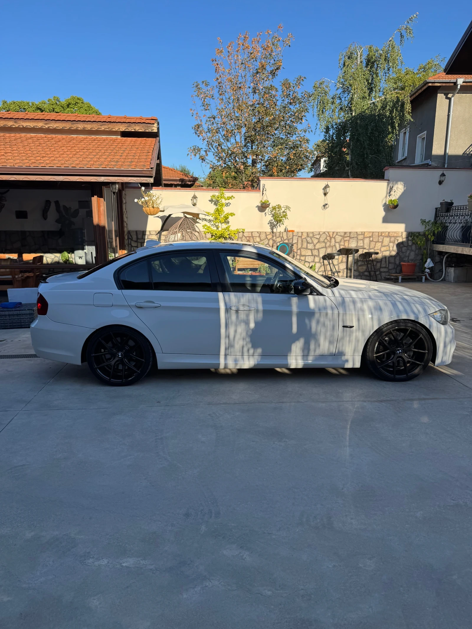 BMW 335, снимка 3 - Автомобили и джипове - 55970149