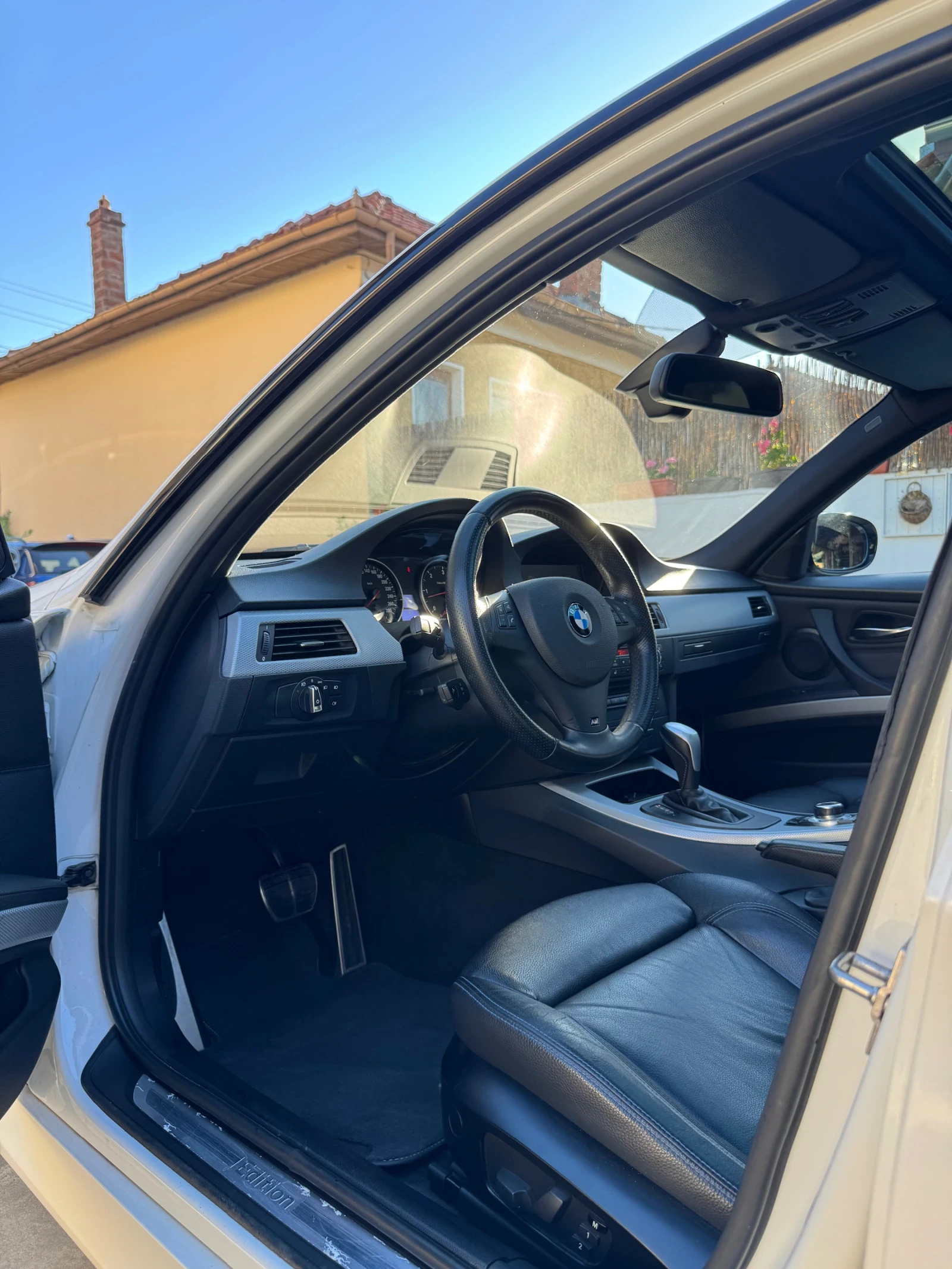 BMW 335, снимка 10 - Автомобили и джипове - 55970149