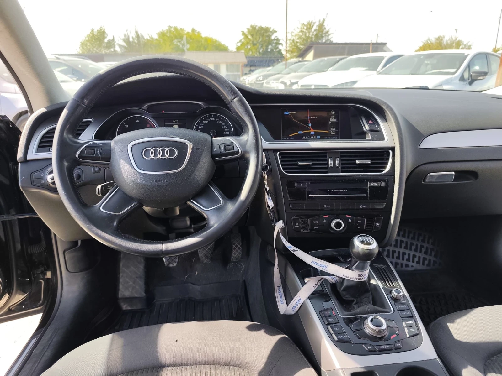 Audi A4 2.0TDI, Navigation , снимка 10 - Автомобили и джипове - 56429539