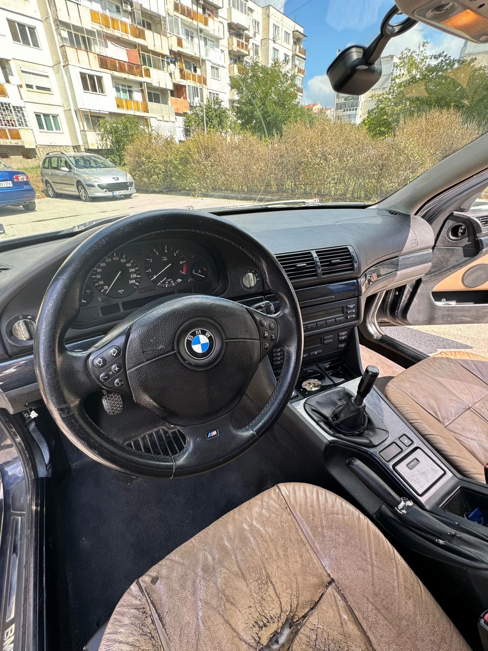 BMW 528, снимка 6 - Автомобили и джипове - 56431560