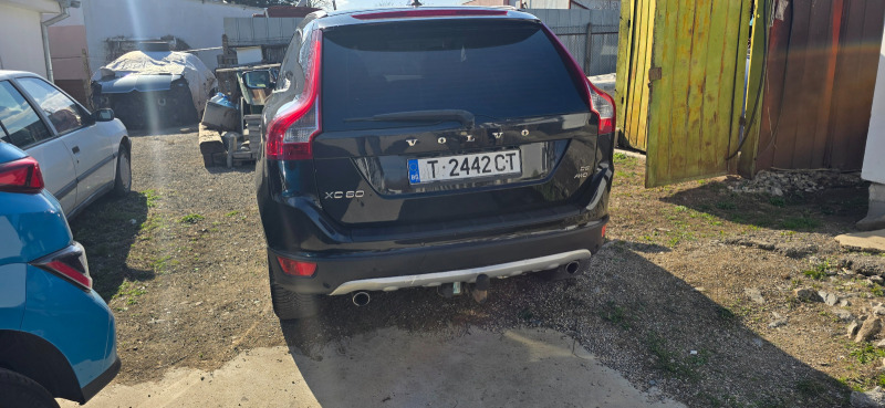 Volvo XC60, снимка 5 - Автомобили и джипове - 45775564