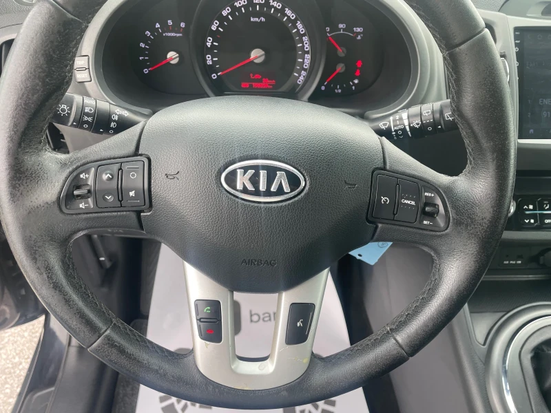 Kia Sportage Navi Perfekt, снимка 8 - Автомобили и джипове - 52222142