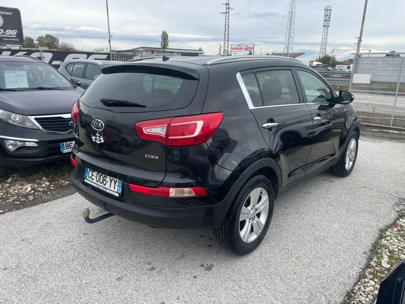Kia Sportage Navi Perfekt, снимка 4 - Автомобили и джипове - 52222142