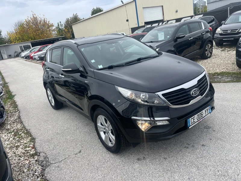 Kia Sportage Navi Perfekt, снимка 3 - Автомобили и джипове - 52222142