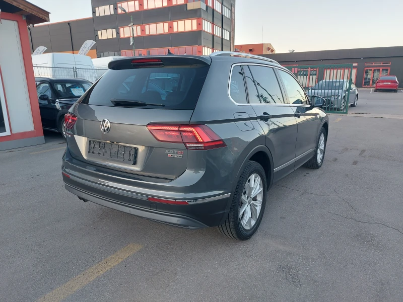 VW Tiguan 2.0 TDI* 190 к.с.* 4 MOTION* HIGHLINE, снимка 6 - Автомобили и джипове - 52404005