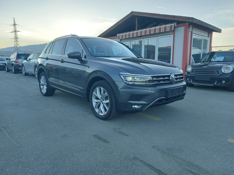 VW Tiguan 2.0 TDI* 190 к.с.* 4 MOTION* HIGHLINE, снимка 3 - Автомобили и джипове - 52404005