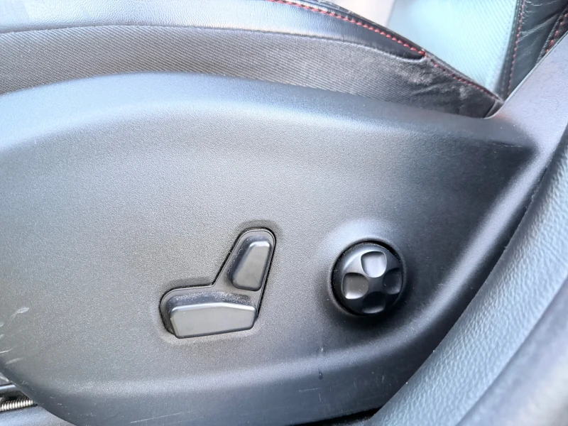 Jeep Cherokee 3.2 V6, снимка 9 - Автомобили и джипове - 52683051