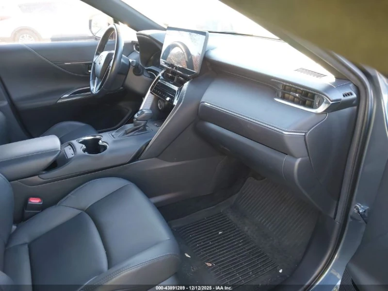 Toyota Venza 2.5l Xle, снимка 5 - Автомобили и джипове - 53183725