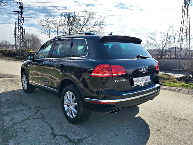 VW Touareg 3.0TDI!FULL!ШВЕЙЦАРИЯ!АВТОМАТИК!КОЖА!!НАВИ!!, снимка 4 - Автомобили и джипове - 53497882