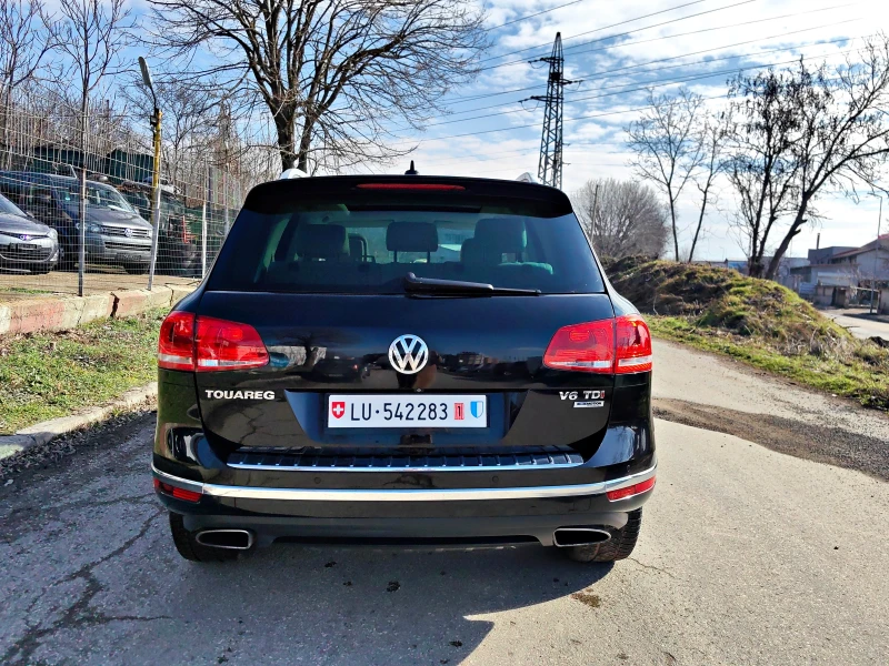 VW Touareg 3.0TDI!FULL!ШВЕЙЦАРИЯ!АВТОМАТИК!КОЖА!!НАВИ!!, снимка 5 - Автомобили и джипове - 53497882