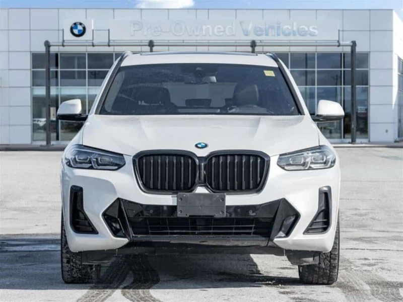 BMW X3 * xDrive30i/PremEssential/MSport/CleanCarFax/1Owne, снимка 2 - Автомобили и джипове - 53527073