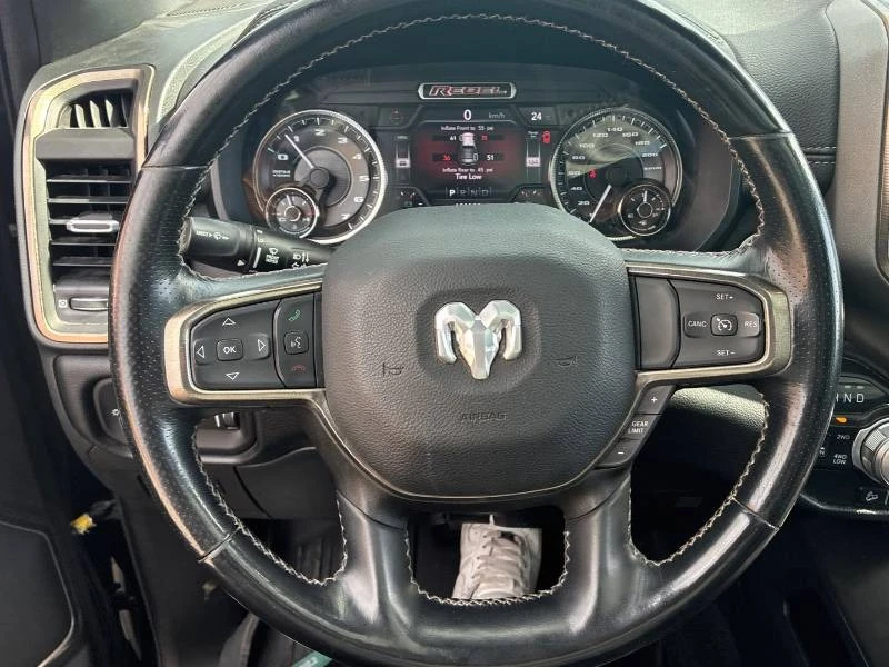 Dodge RAM 1500 * Rebel * 5'7 BOX * HEMI * CARFAX, снимка 8 - Автомобили и джипове - 55951095