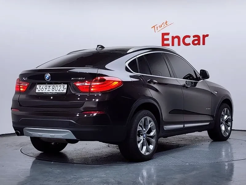 BMW X4 2.0d xDrive - САМО 30% АВАНС, снимка 2 - Автомобили и джипове - 56069941