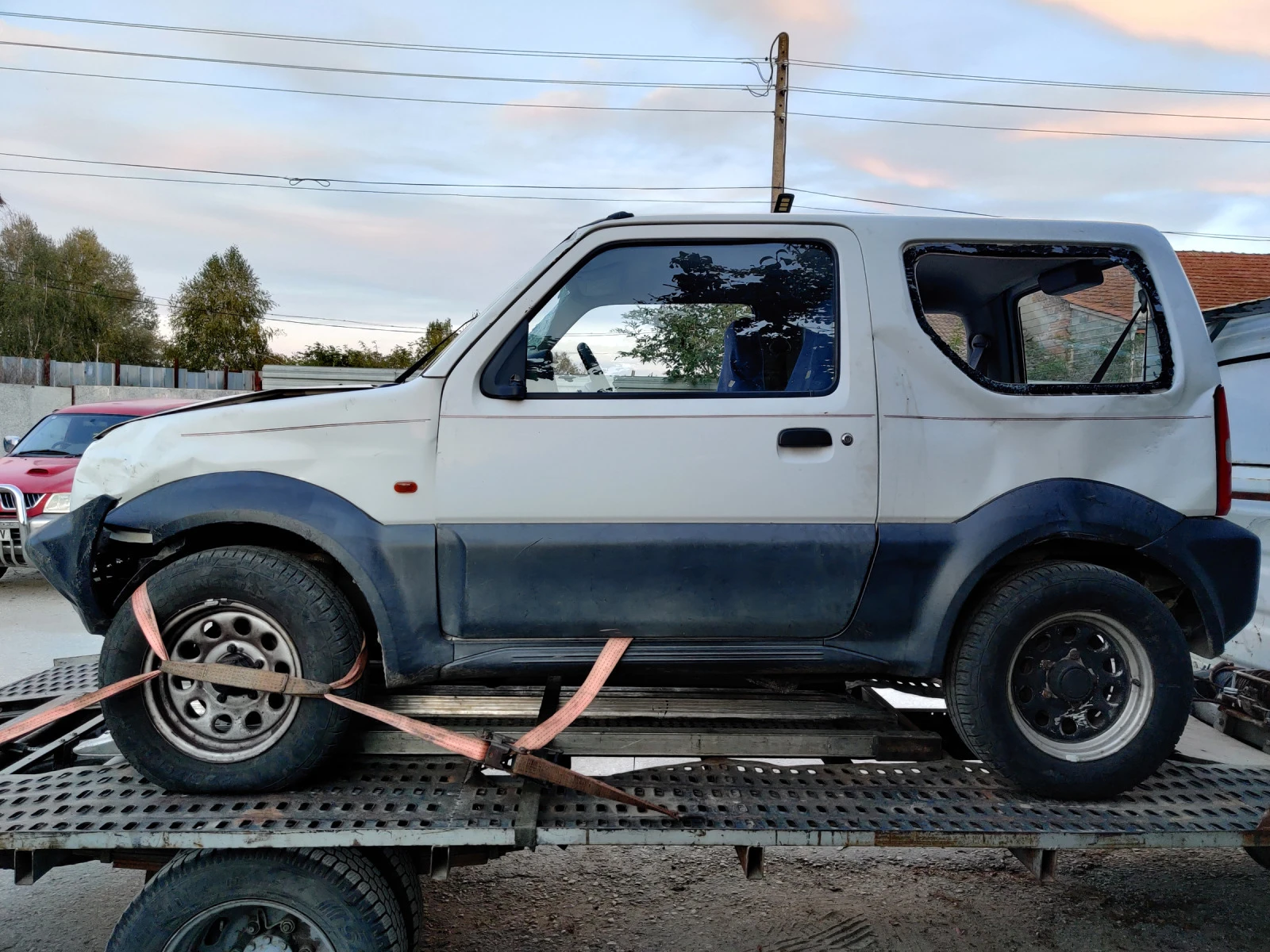 Suzuki Jimny 1.3 - изображение 3