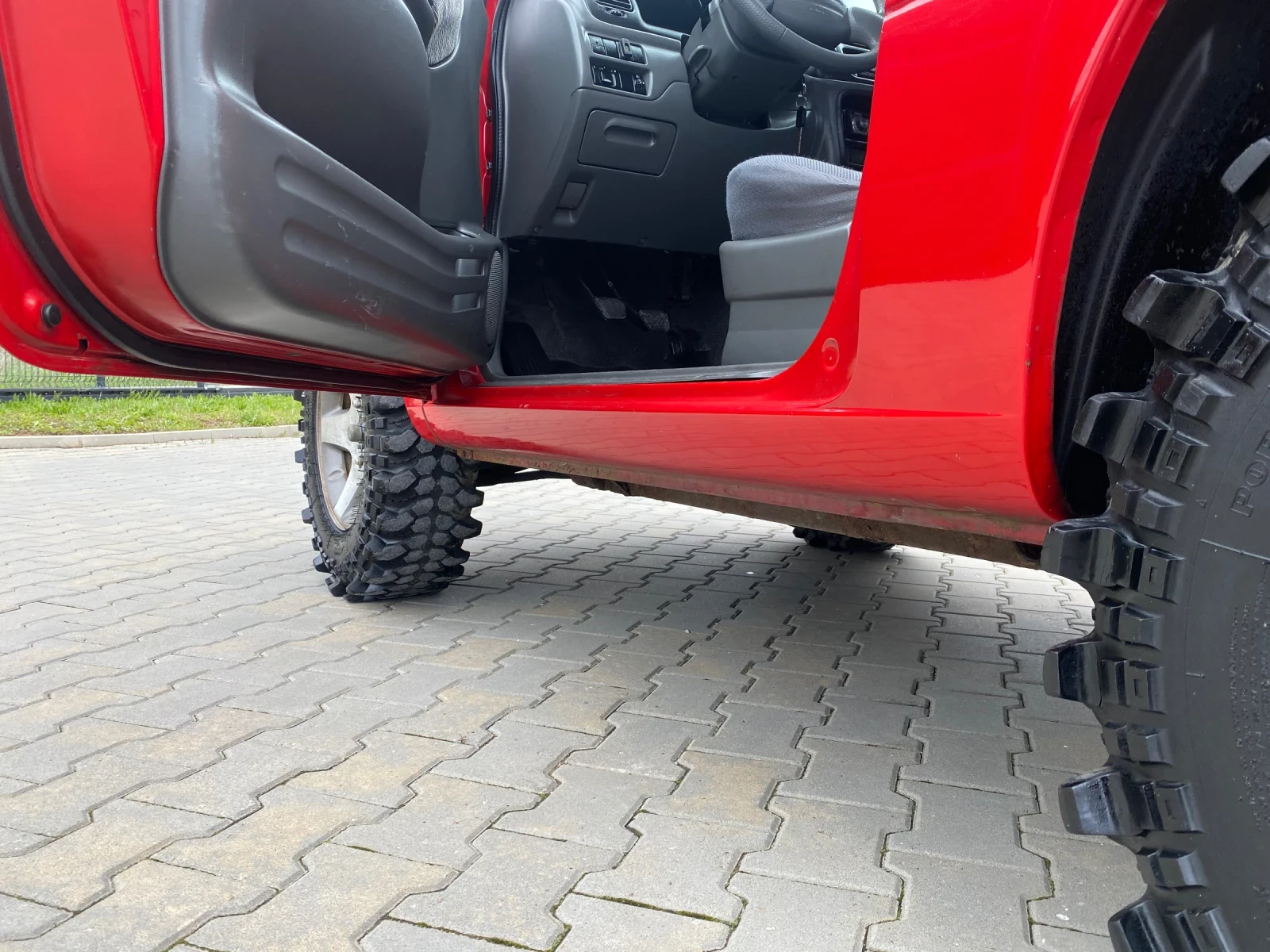 Suzuki Vitara 2, 0 /128 /44 | Mobile.bg   11