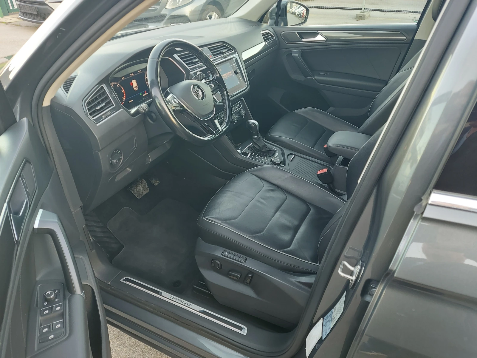 VW Tiguan 2.0 TDI* 190 ..* 4 MOTION* HIGHLINE | Mobile.bg   7