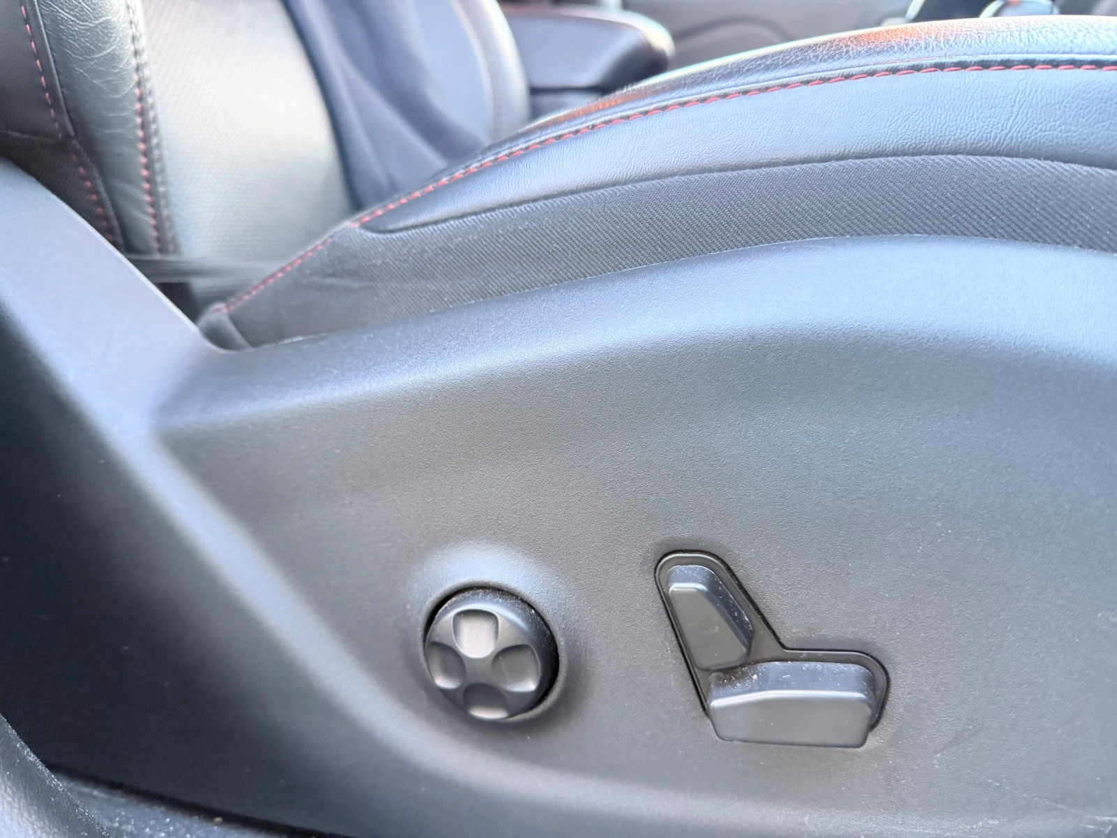 Jeep Cherokee 3.2 V6 | Mobile.bg � ����������� 10