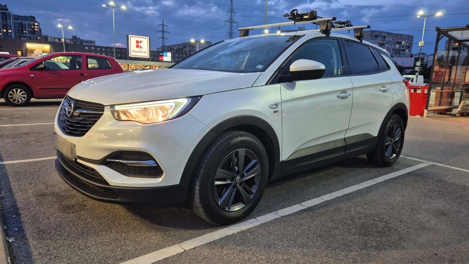 Opel Grandland X 1.5 CDTI, снимка 13 - Автомобили и джипове - 54235785