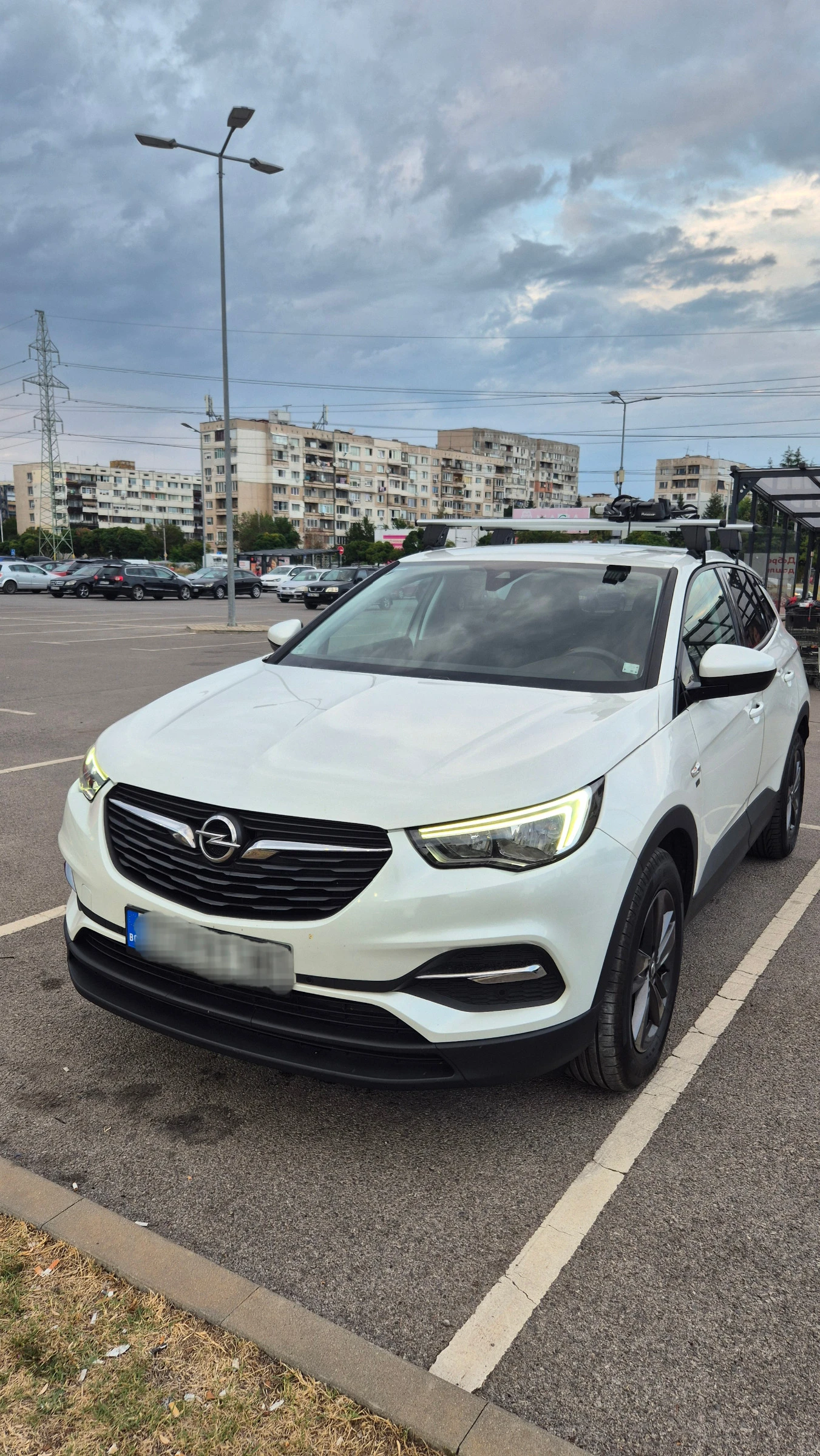 Opel Grandland X 1.5 CDTI, снимка 3 - Автомобили и джипове - 54235785