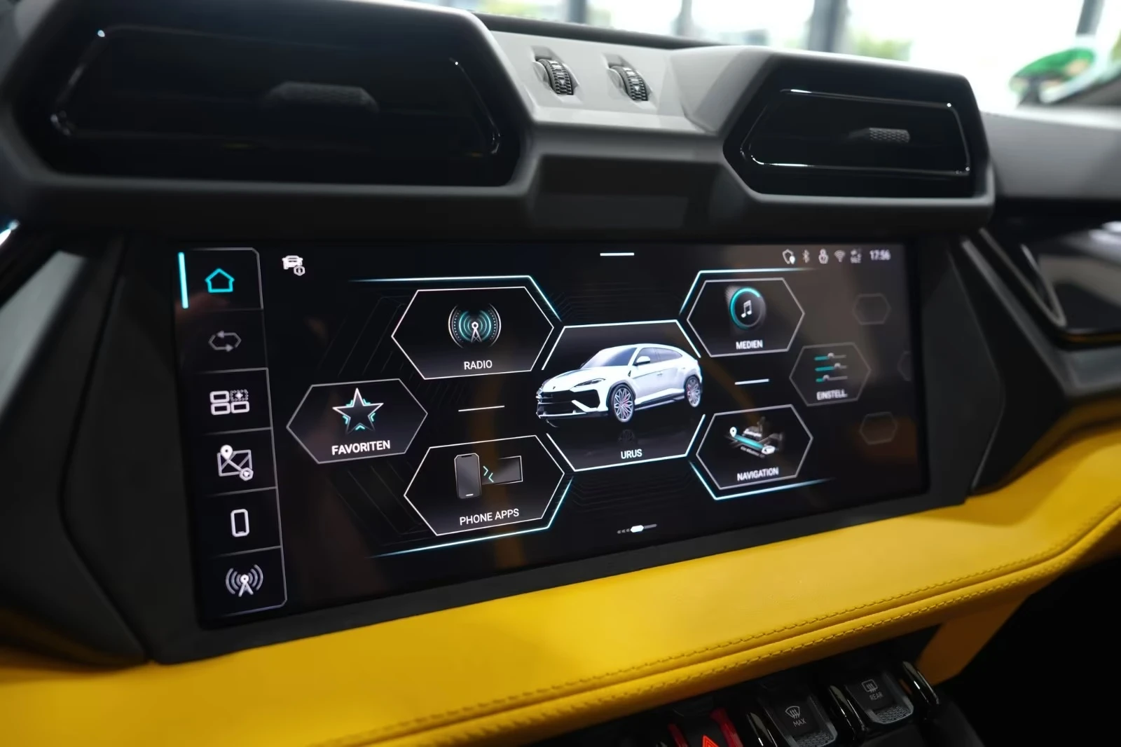 Lamborghini Urus SE PLUG-IN HYBRID KERAMIK B&O, снимка 11 - Автомобили и джипове - 54682323