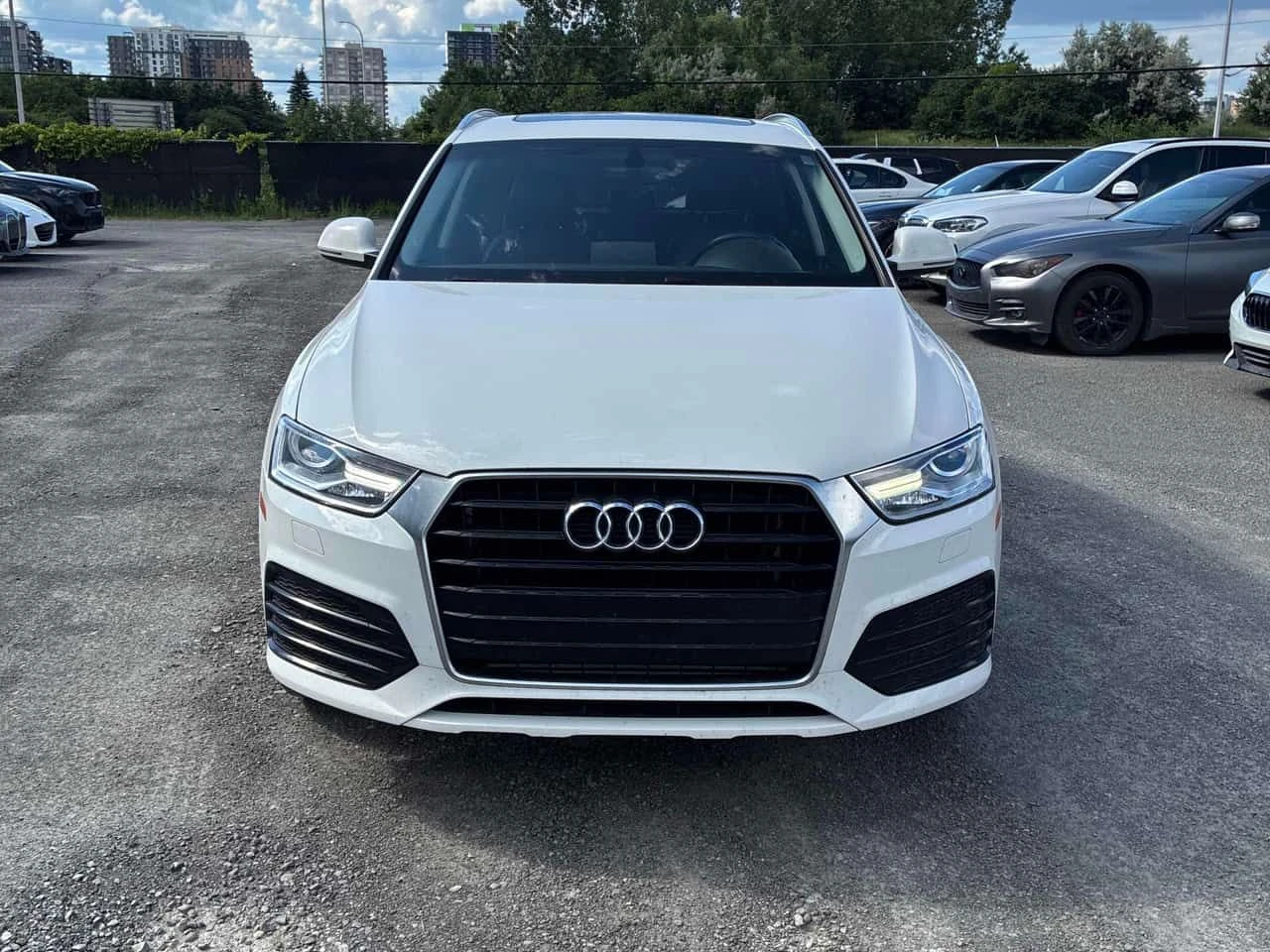Audi Q3 * Progressiv * CARFAX * ���� �� �� | Mobile.bg � ����������� 5