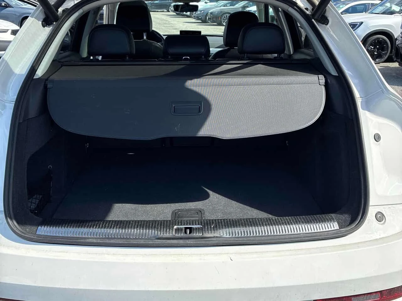 Audi Q3 * Progressiv * CARFAX * ���� �� �� | Mobile.bg � ����������� 11