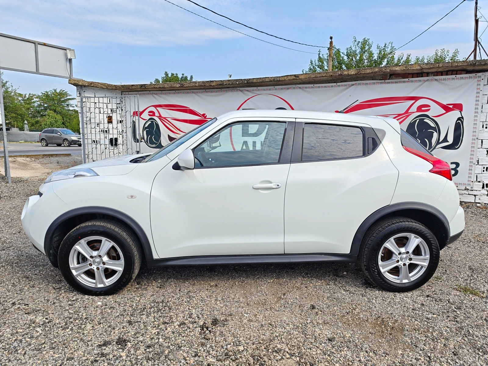 Nissan Juke 1.5DCI, снимка 2 - Автомобили и джипове - 55751838